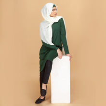 Load image into Gallery viewer, Basic Essential Tee - Green