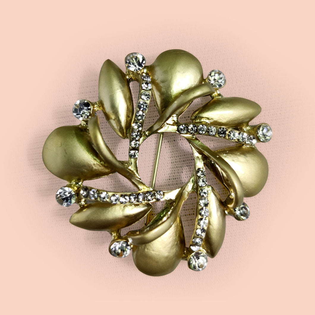 Flower Shaped Brooch - Gold Toned